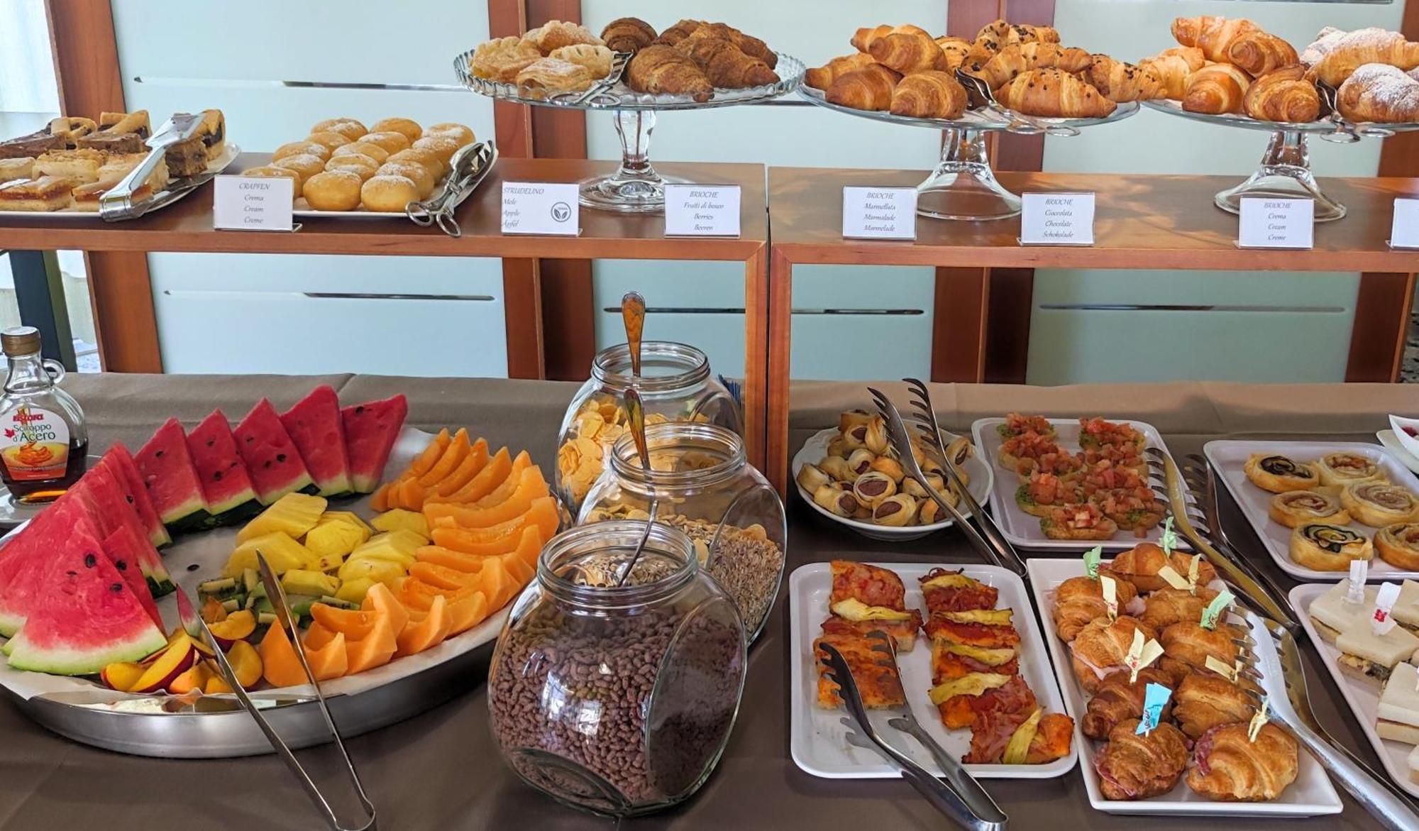Hotel Colonna Lido di Jesolo Ngoại thất bức ảnh